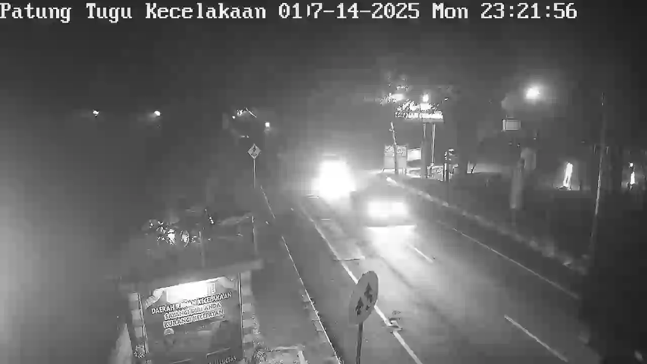 Patung Tugu Kecelakaan
